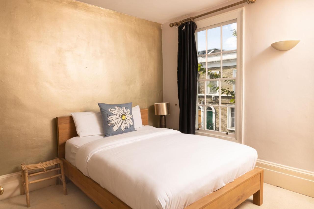 The Angel Place Hideaway - Fair 4Bdr House With Terrace ลอนดอน ภายนอก รูปภาพ